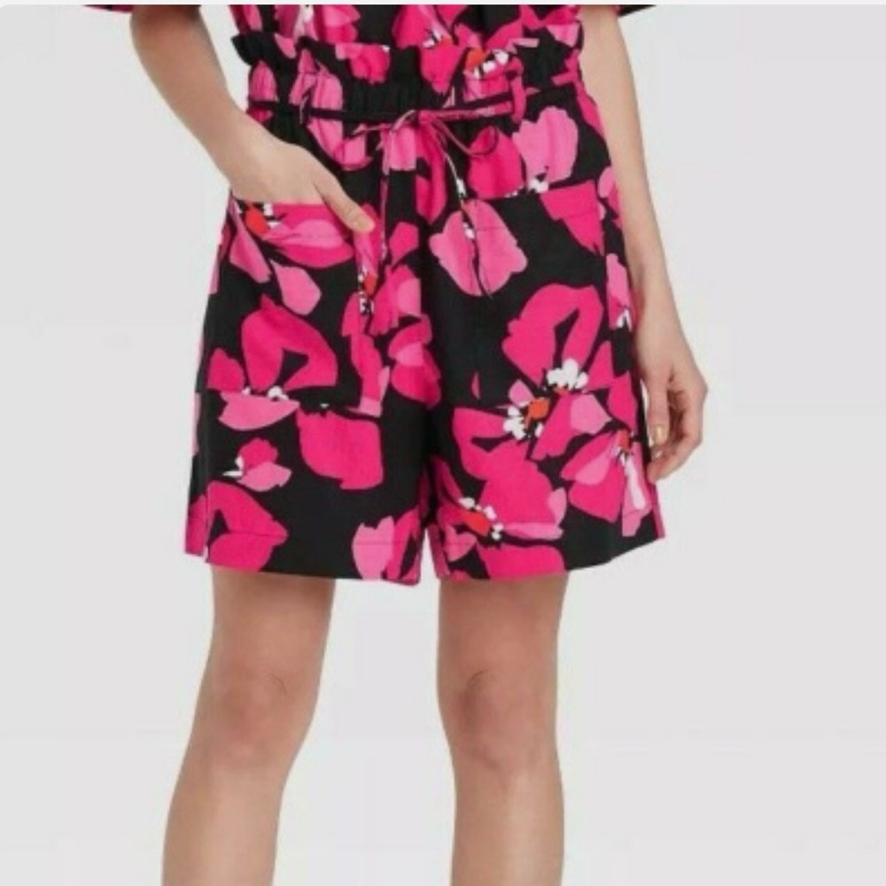 Who What Wear Black Shorts with Bright Pink Floral Print